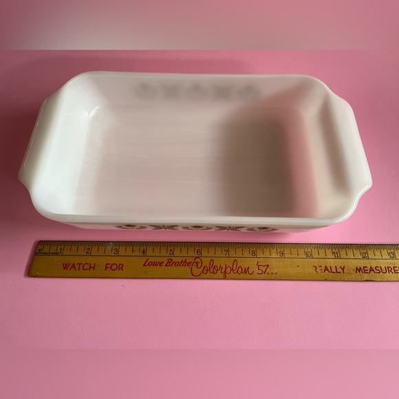 Fire King 432 Meadow Green 1 1/2 Quart Baking Pan Anchor Hocking - green flowers - Picture 2 of 5